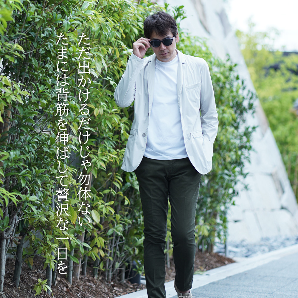 ただ出かけるだけじゃ勿体ない　たまには背筋を伸ばして贅沢な一日を　出先で歩いている風景