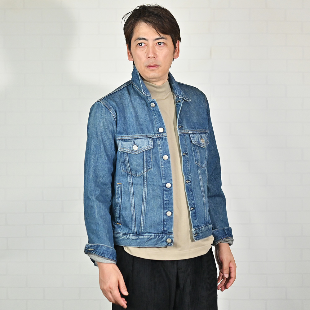 RED CARD（レッドカード）　Trucker Jacket トラッカージャケット　デニム　シルエット