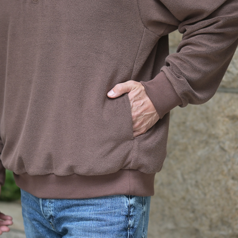 シーグリーン（Seagreen）パイル：ハーフジッププルオーバー　サイドポケットのアップ