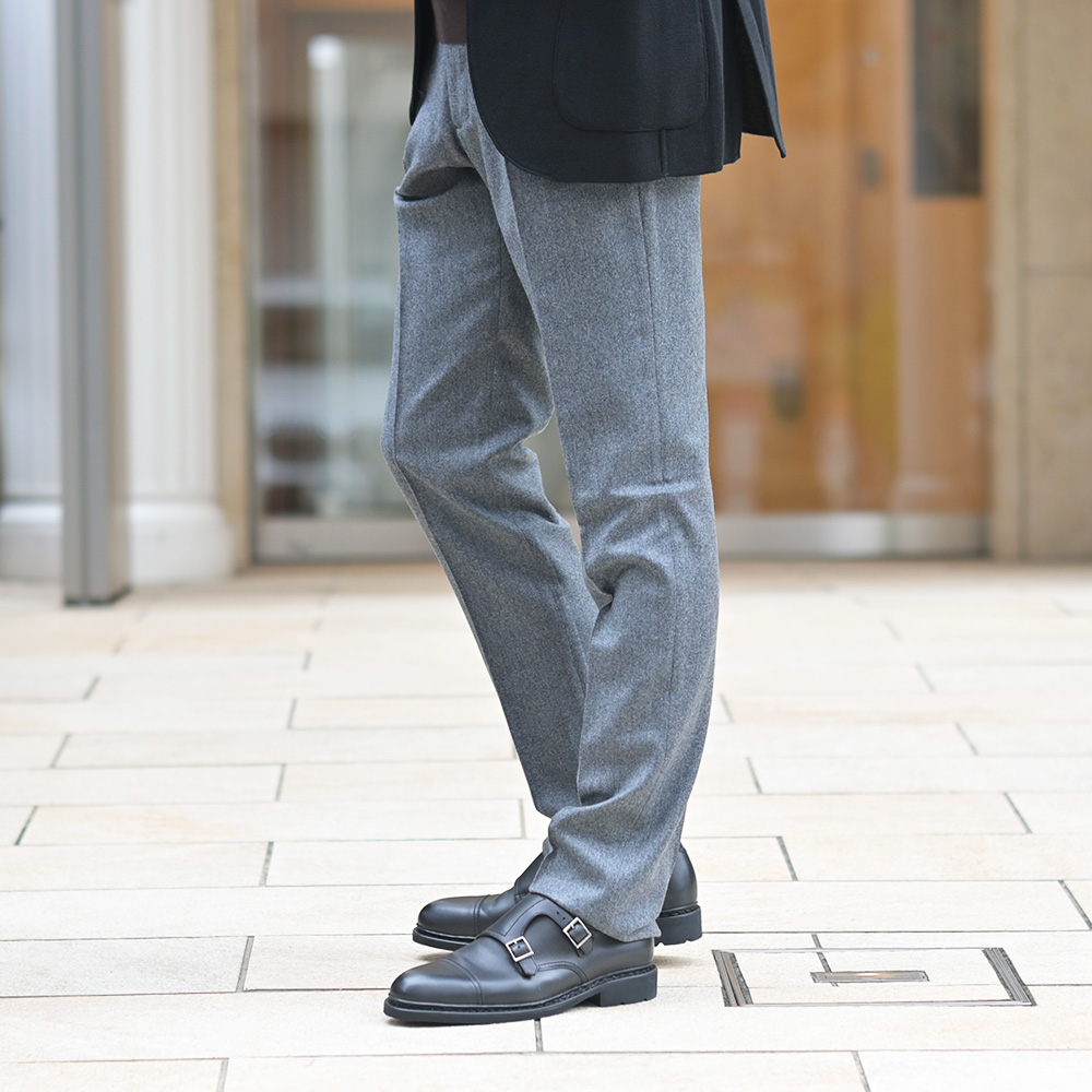 ブリリア　BRIGLIA1949　PROCIDA REDA ACTIVE イージースラックス　横からのシルエット画像