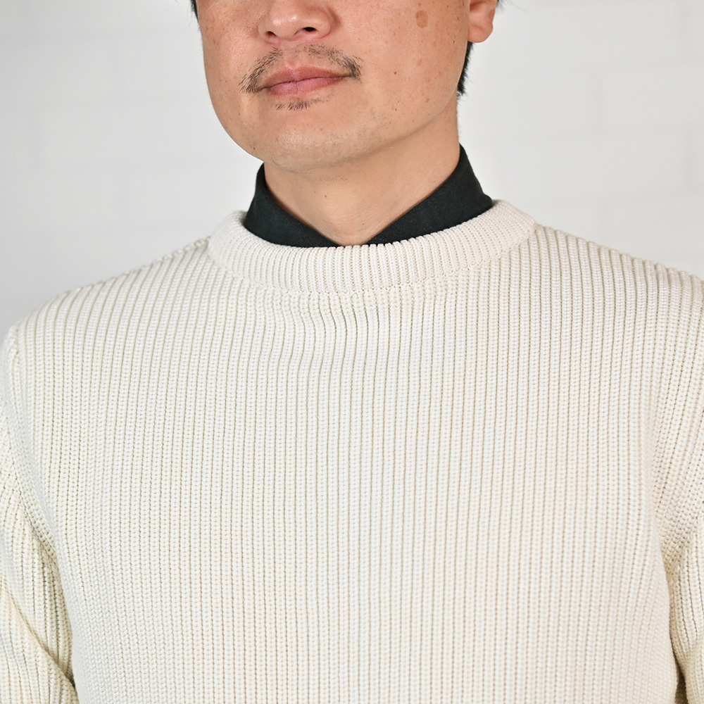 カネル（Kanell）カンカル（CANCALE）首元のアップ