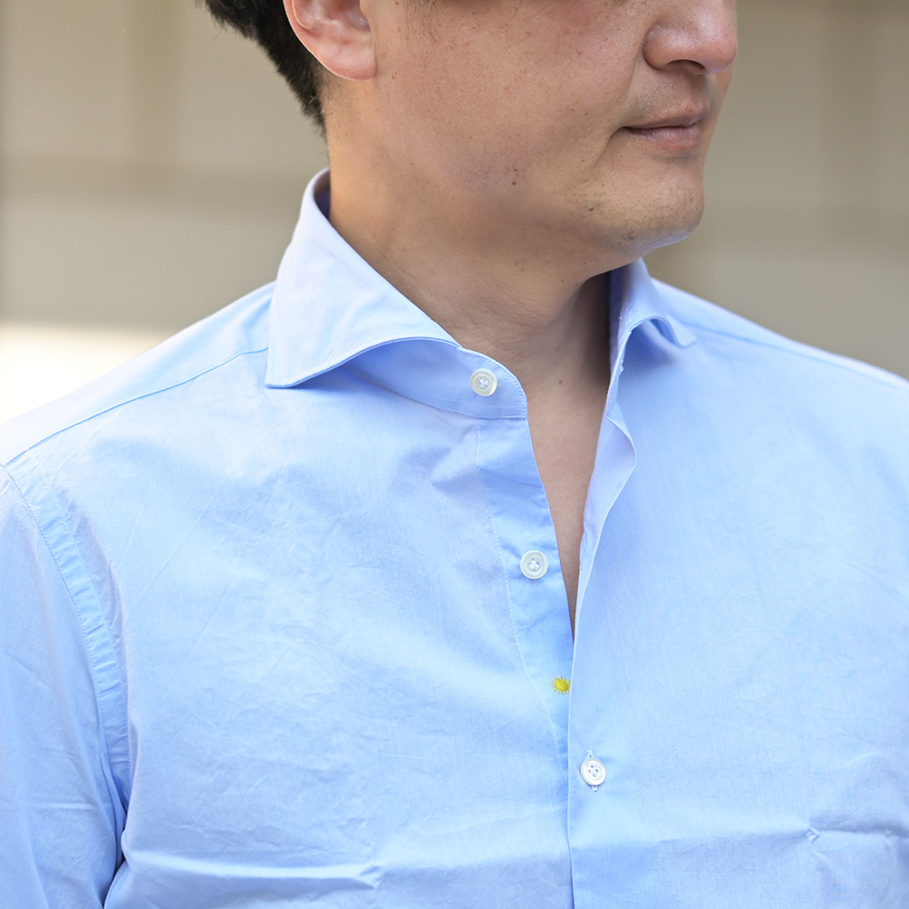 ジャンネット（Giannetto）モデル着用バストアップ画像　VINCI FIT コットンブロード生地 長袖シャツ