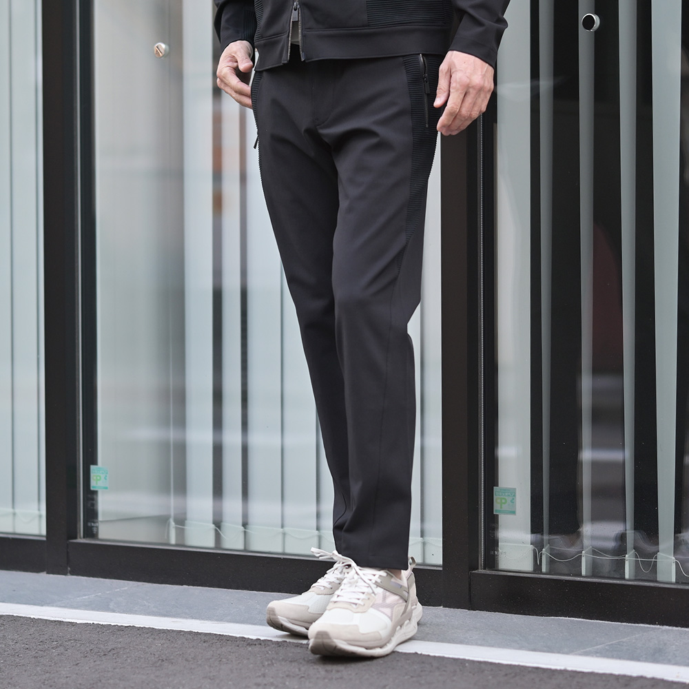 タトラス（TATRAS）ORTICCHIO（オルティッキオ）イージーテーパードパンツ　シルエット画像