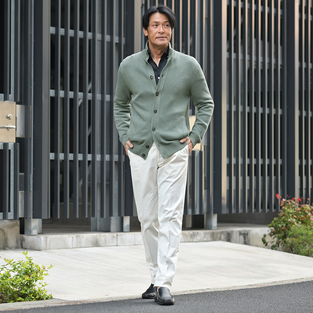 ZANONE（ザノーネ）CHIOTO 7ゲージ リネンコットン ニットカーディガン　モデル着用スナップ