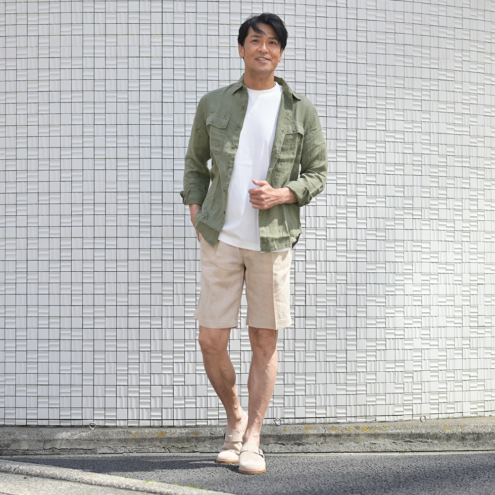 アントレアミ（ENTRE AMIS）8188モデル スリムテーパード チノスラックスを使ったコーディネート