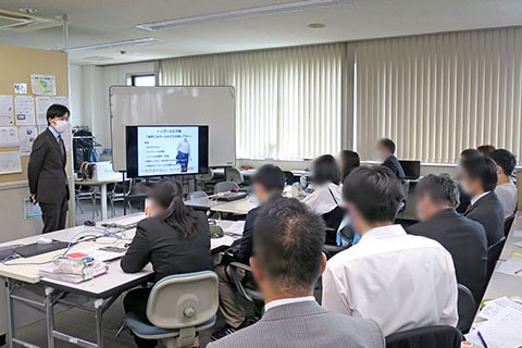 障害者雇用創造センター　スーツ講座