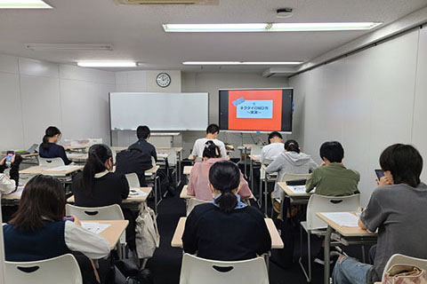 中央高等学院　スーツ講座